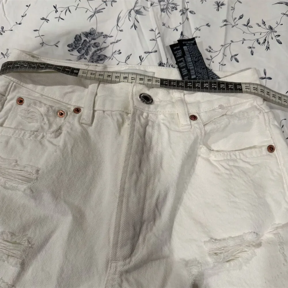 ZARA Women's White Ripped Straight Leg Jeans Size 2 High Rise - Picture 3 of 7